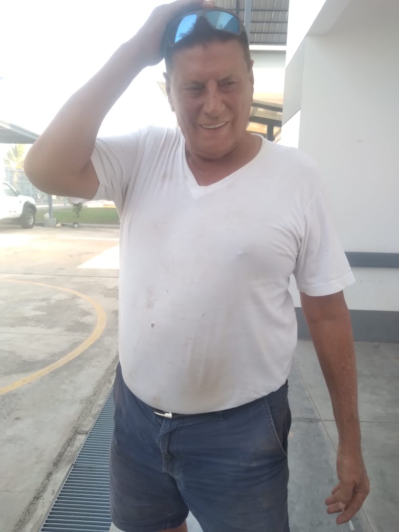 HugoAnteparra's tweet photo. Atentado contra el gobernador regional de San Martín, Walter Grundel Jiménez, es por un problema de lindero en uno de sus predios en la provincia de Picota. El hecho se produjo a 50 kilómetros al sur de Tarapoto. https://t.co/CV9WbHBYA7