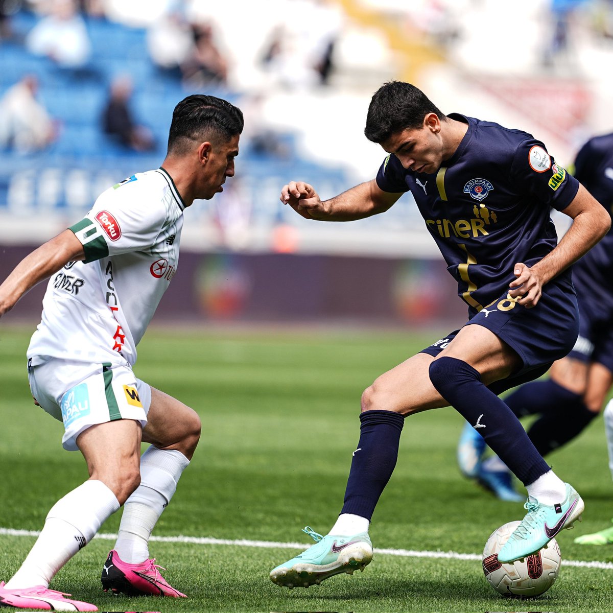 Trendyol Süper Lig'in 32. haftasında Konyaspor, deplasmanda Kasımpaşa'yı 2-0 mağlup etti. ⚽️ 21' Ndao ⚽️ 90+8' Guilherme (P)