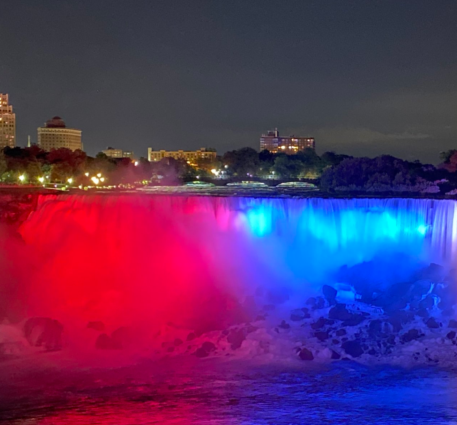 FND_Together's tweet photo. A big thank you to Niagra falls for the beautiful light up this evening to help spread awareness for #FND
#FNDaware #FNDhope https://t.co/0vuAHBeULF