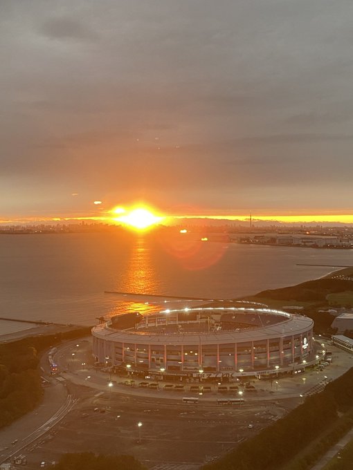 今年やりたい100のこと 5.幕張のアパに泊まる https://t.co/SwKF5SggGR