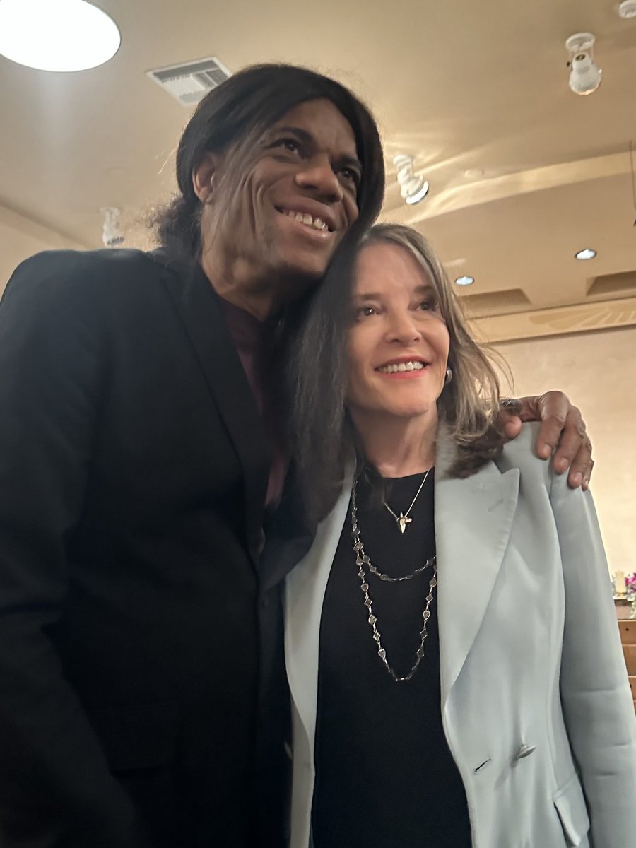 What an honor to have had the great Stanley Jordan perform in support of my talks in Santa Fe and Albuquerque. New Mexico was fabulous. Many thanks to the land of enchantment.
