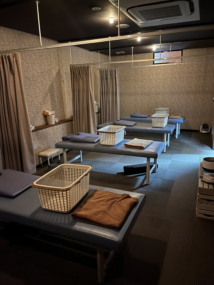 Wellness_Lab_'s tweet photo. 『岩盤浴&整体 〜froh〜 フロー』
今なら直ぐ施術可能です!
メルマガ登録で1000円引きです!
#デッキー401
#DEKKY 401
#新潟市
#整体
#肩こり
#腰痛
#骨盤調整
#岩盤浴
#フロー
#froh
#割引
#ツクツク
#ポイ活
#つくポチ https://t.co/OW3499l3um