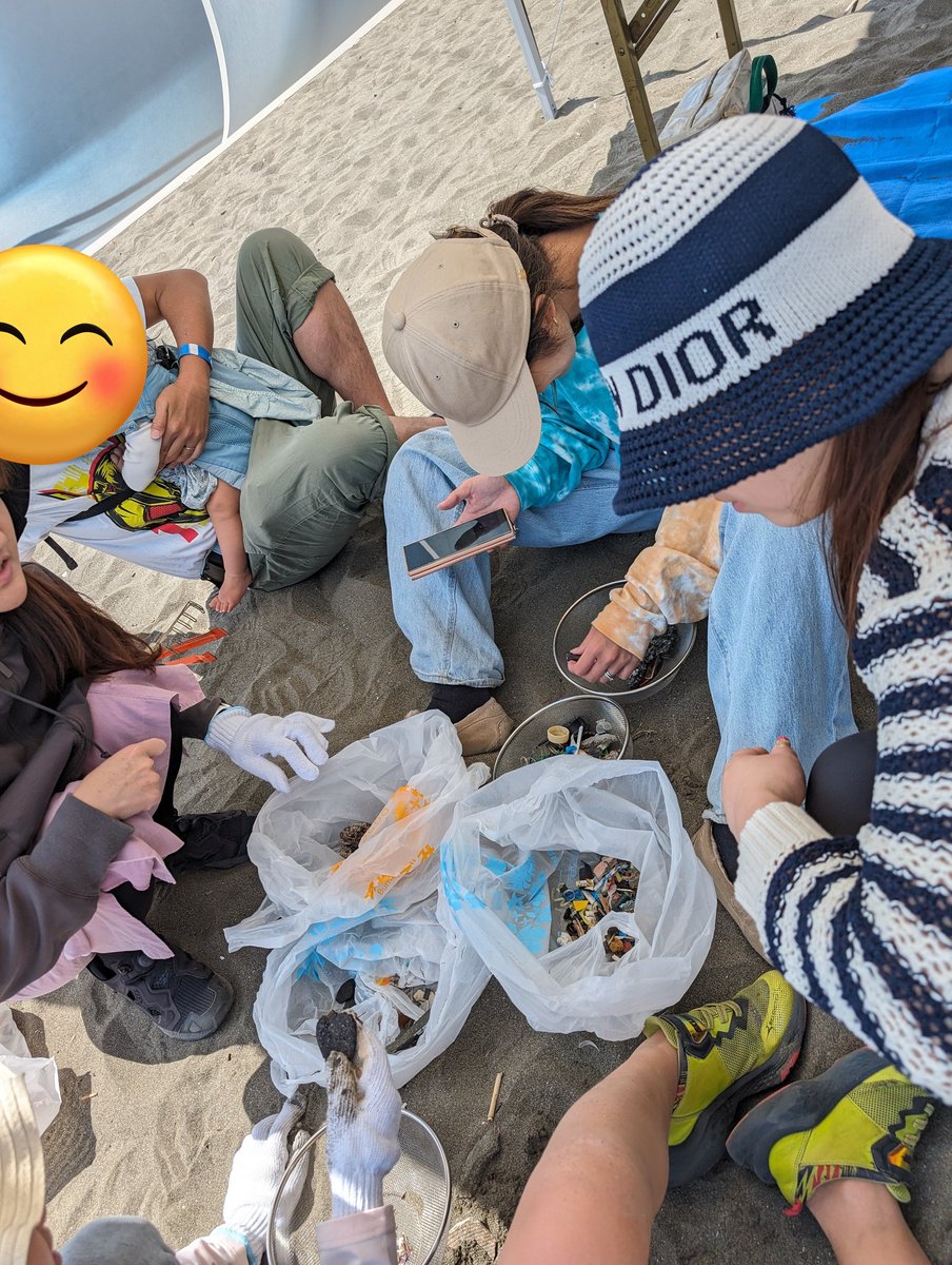 MoonRabbit91's tweet photo. 今日は藤沢で仕事のなかまと学校の子たちと親とボランティアイベントに行った。天気も良かったから、ちょどいい🥰 https://t.co/48jZRAn3bw
