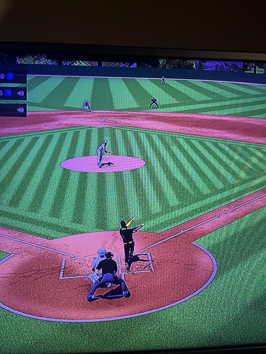 LennyC8304's tweet photo. Back at it again! Freeze-off again, what a surprise. @MLBTheShow https://t.co/IcASPvIXY4