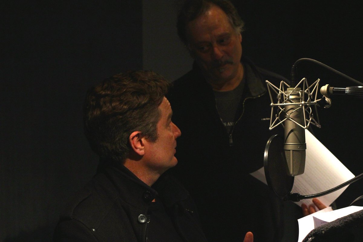 Pics of the Day: That time James Marsters went back & recorded the Dresden Files audiobook 'Ghost Story' in 2015... because the people *demanded* it... but, like, politely... @JamesMarstersOf #JamesMarsters #DresdenFiles #HarryDresden @HarriedWizard @jimbutchernews