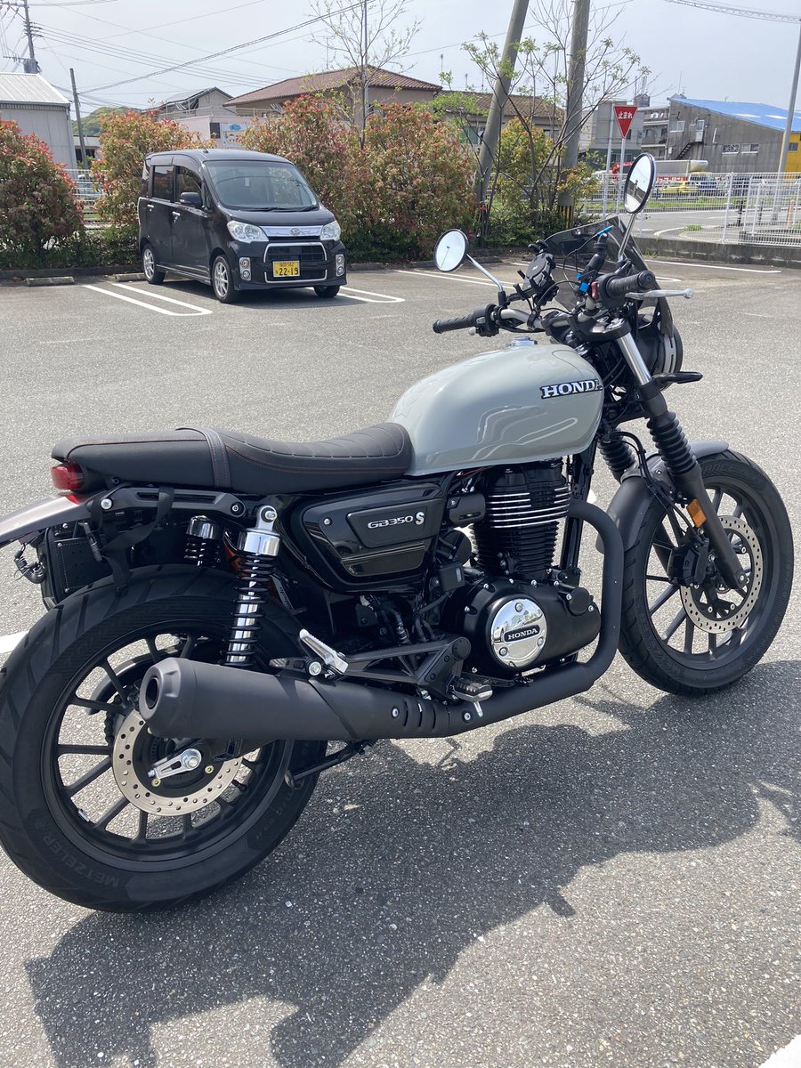 お昼ごはんにします🍚

#GB350S
#GB350
#バイク好きと繋がりたい