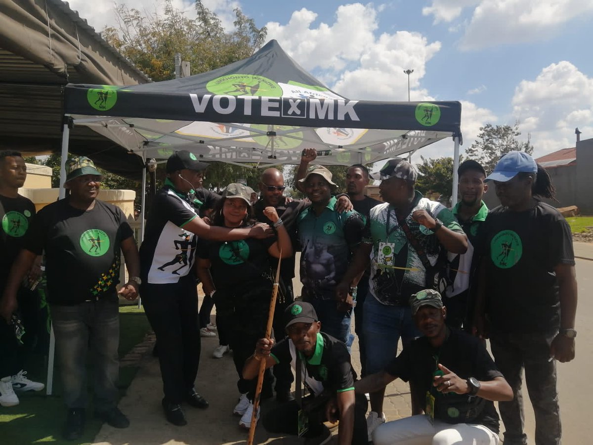 uMkhonto weSizwe Greater Joburg Region, Soweto Zone 10 Orlando East, Ward 30 Meet And Greet, Recruitment Drive And Mobilization yesterday at Nsika Ye Thusi Life Style. Phatha Gauteng Phatha! #Mayibuye #VoteMK2024 #VoteMK29May