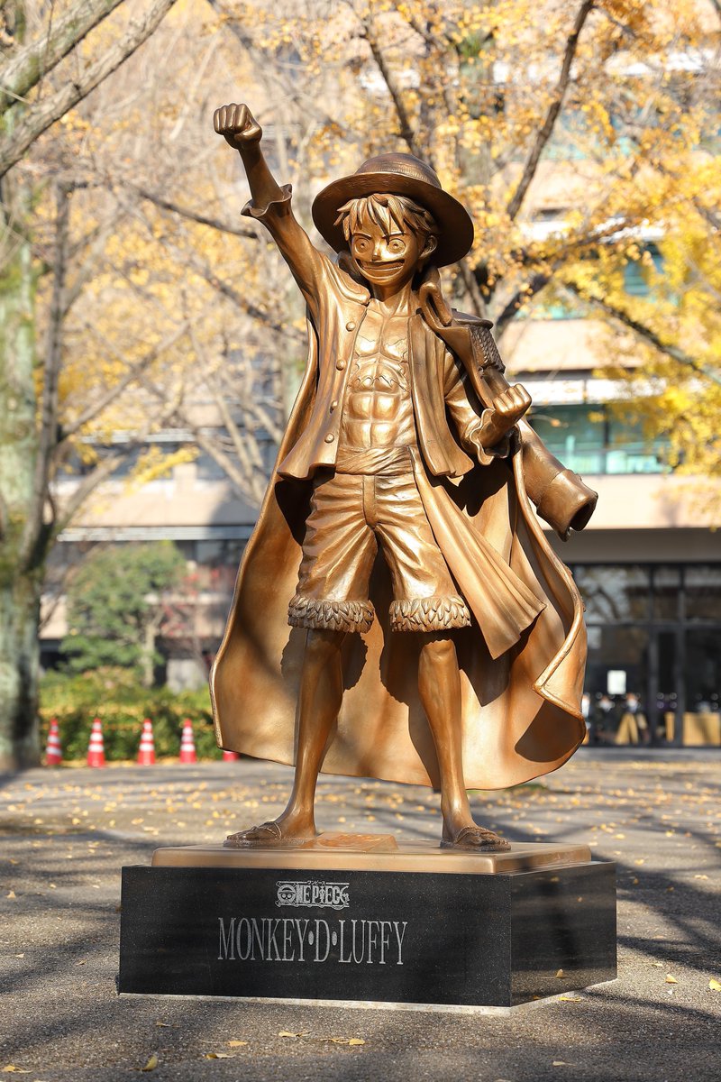 本日で熊本地震から8年が経過。 2018年のルフィ像を始め 2022年に10人