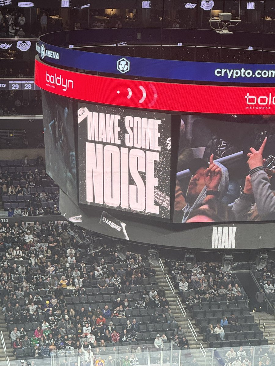 ✰𝓝𝓸𝓽𝓪✰ tweet media