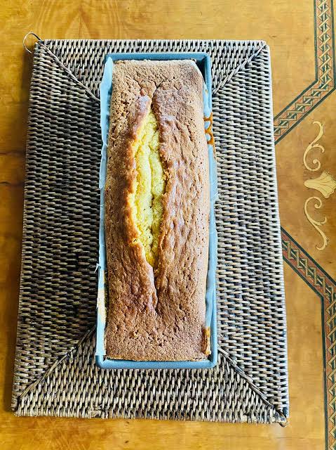 follow_amj's tweet photo. Hello Selvin Thomas @Muzzris
All fine at your end..Long time no see...
Missing your trolling ๐
Send good cakes...last time it was a bit damaged during transit...
June 4th..heavy order
Then-di @vijaythottathil can help you .
#VTKMKB https://t.co/BAju48ne6n