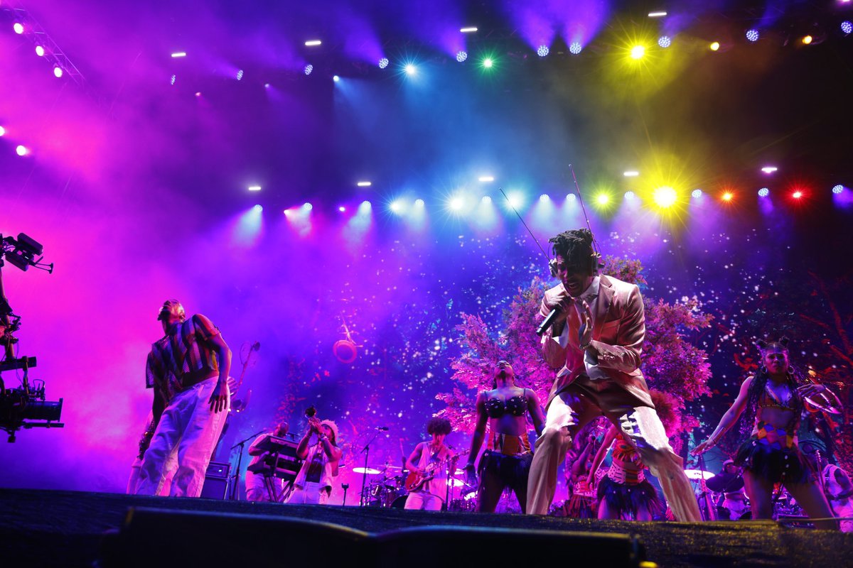 JonBatiste's tweet photo. COACHELLA WAS EPIC ! STILL PROCESSING IT ! THIS WAS FOR YOU GRANPA ! https://t.co/gcdx2EmpcM