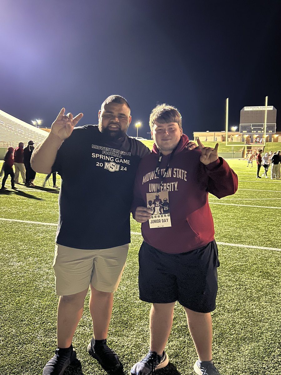 SpencerGilliam9's tweet image. Great day to visit Midwestern State’s Junior Day!   Got to meet the new coaches, tour the campus, and catch a spring game.  @mustangsdc @coachalewis @coach_mc_msu #stanggang #midwesternstate #wichitafalls