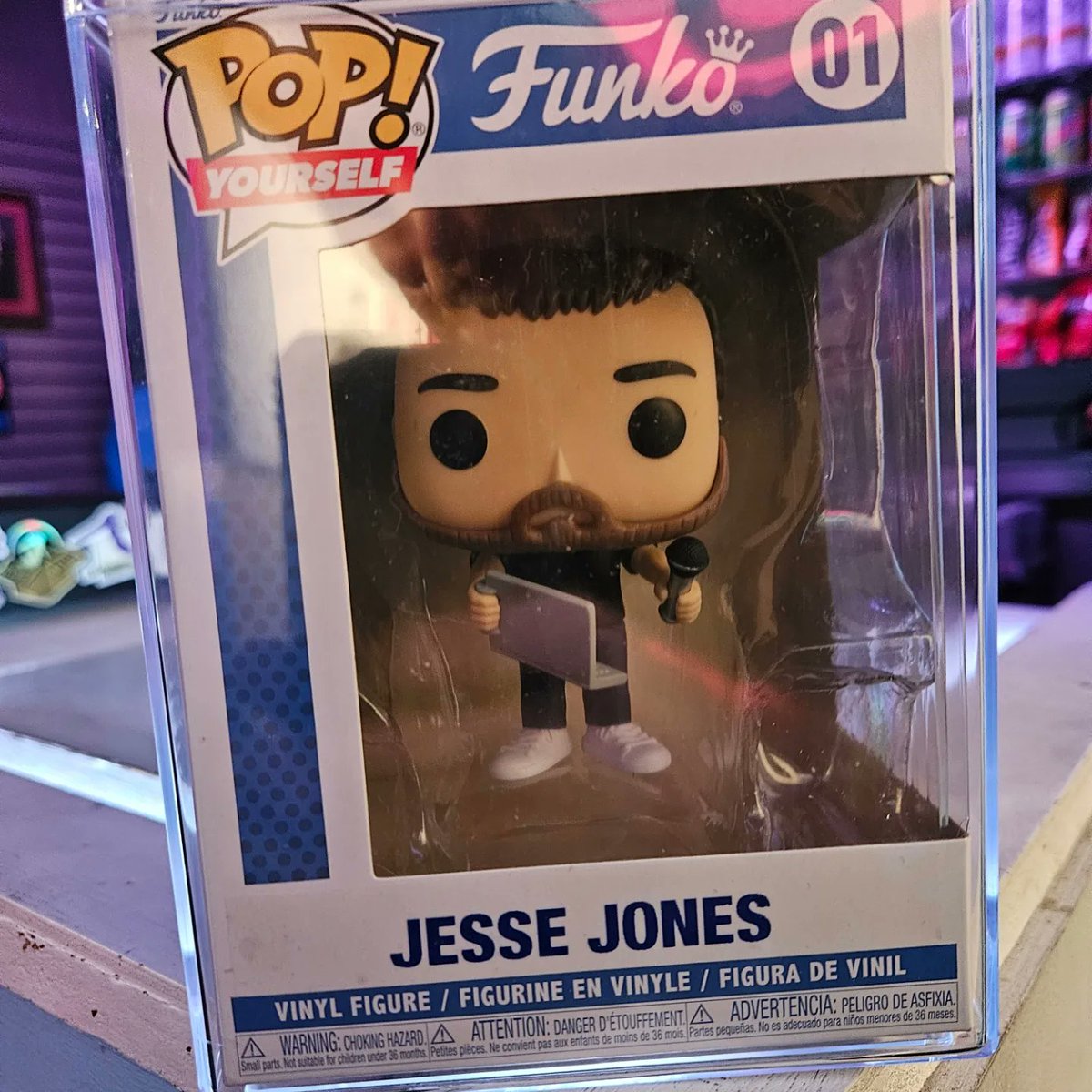 JessePJones's tweet photo. Guys! Jeff and Danielle are such gosh darn wonderful so's and so's who surprised me with my own dang Pop and I love little me so gosh darn much!

It was so danged sweet &amp; unexpected and sweet! I was all emotional and I hugged people and showed him off all night!

You're awesome! https://t.co/2I6MepPPT1