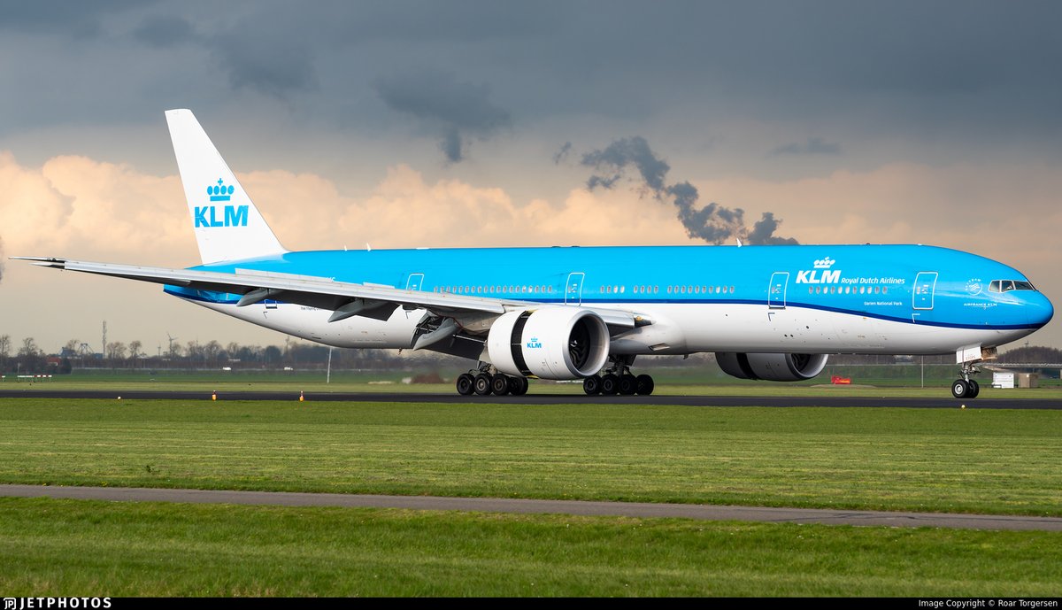 A KLM 777 landing in Amsterdam. jetphotos.com/photo/11299844 © Roar Torgersen
