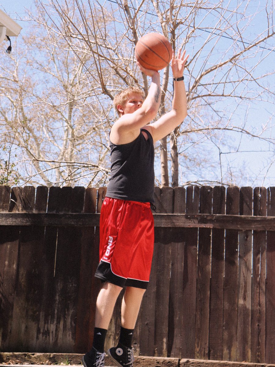 dunkballassoc's tweet photo. https://t.co/1FgYEgaL45