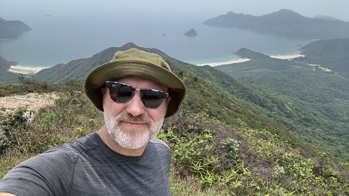 BrianKerrEdu's tweet photo. A fantastic couple of days supporting students on the Bronze HKAYP (DofE) expedition. Some stunning Hong Kong scenery from Sharp Peak, camping on Ham Tin Beach, and a few pesky wild boars intent stealing our food made it a truly memorable weekend! #HKAYP #DofE https://t.co/xYu8s3dE5b