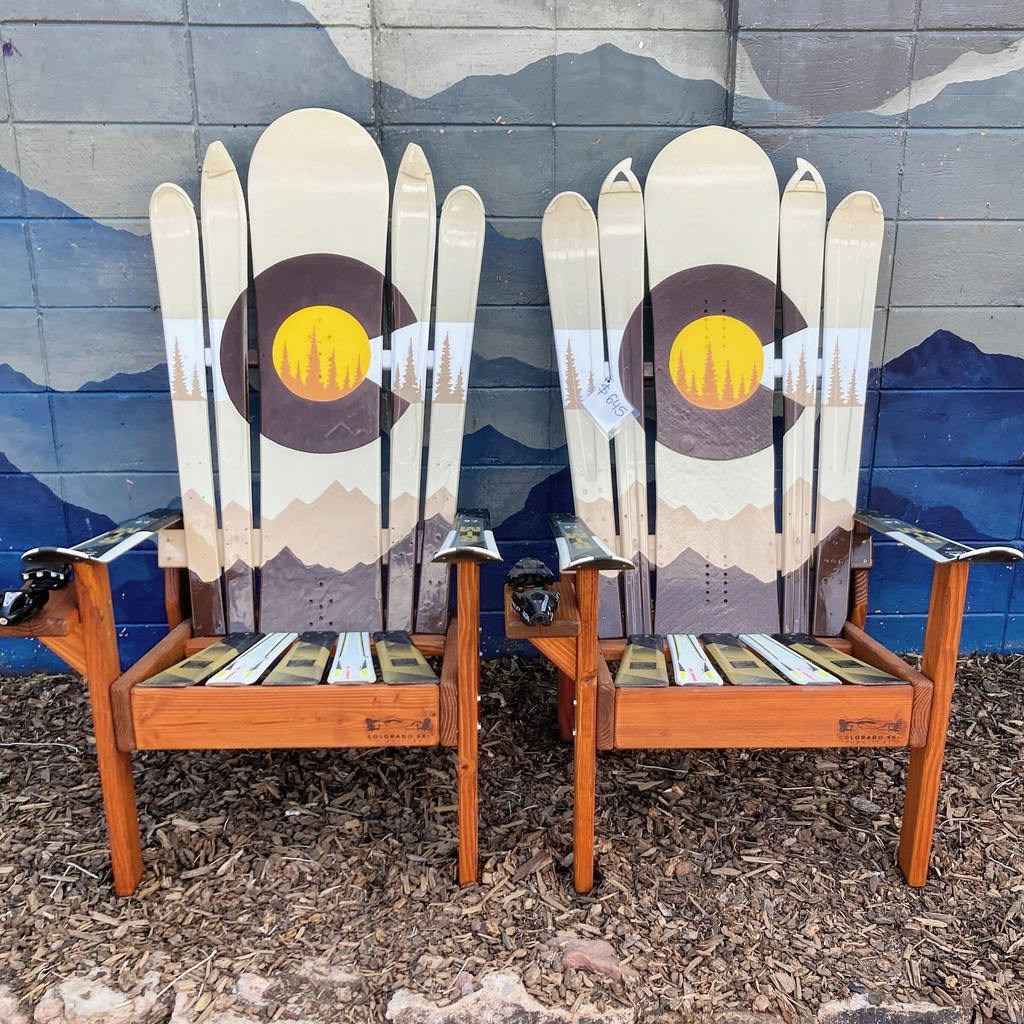 New Colorado Earthtone Mural chairs.  #patio #deck #chairs #handcrafted #handpainted #colorado #coloradolife instagr.am/p/C5uwyiDM2m5/