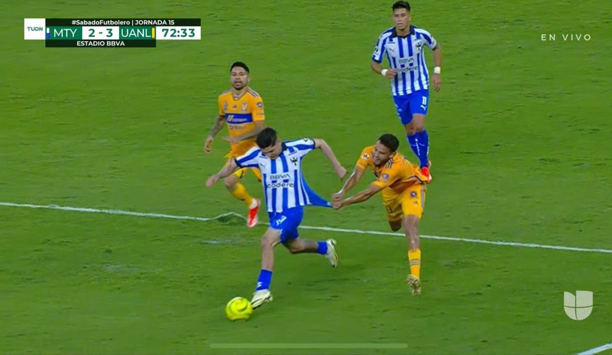 Elias_Rdz28's tweet image. Yo también quiero tu jersey pa @Arteaga_Gera