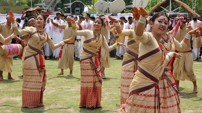 I extend my heartiest greetings and best wishes to all on the auspicious occasion of Vaisakhi, Vishu, Rongali Bihu, Naba Barsha, Vaishakhadi and Putandu-Pirapu. These festivals reflect India's diversity, unity and rich cultural heritage. 🙏🙏