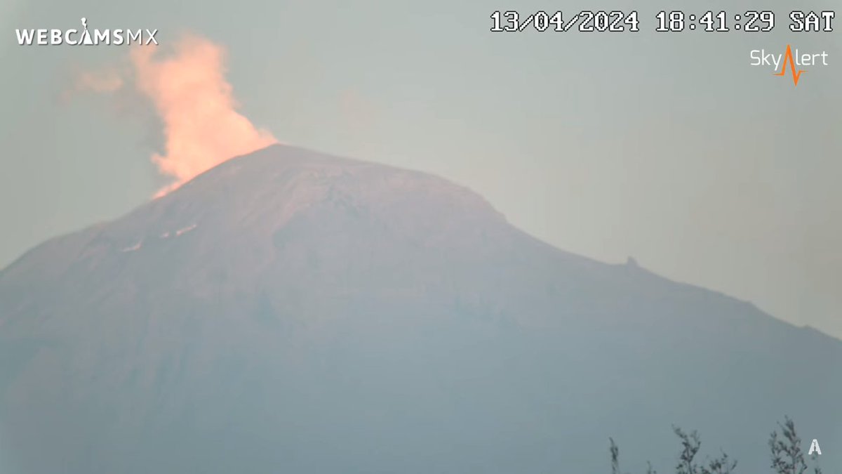 #Volcán #Popocatépetl al atardecer. 🌋
Vista desde #Amecameca, #EdoMex.
Vía: @SkyAlertMx.
webcamsdemexico.com/webcam/popocat…
