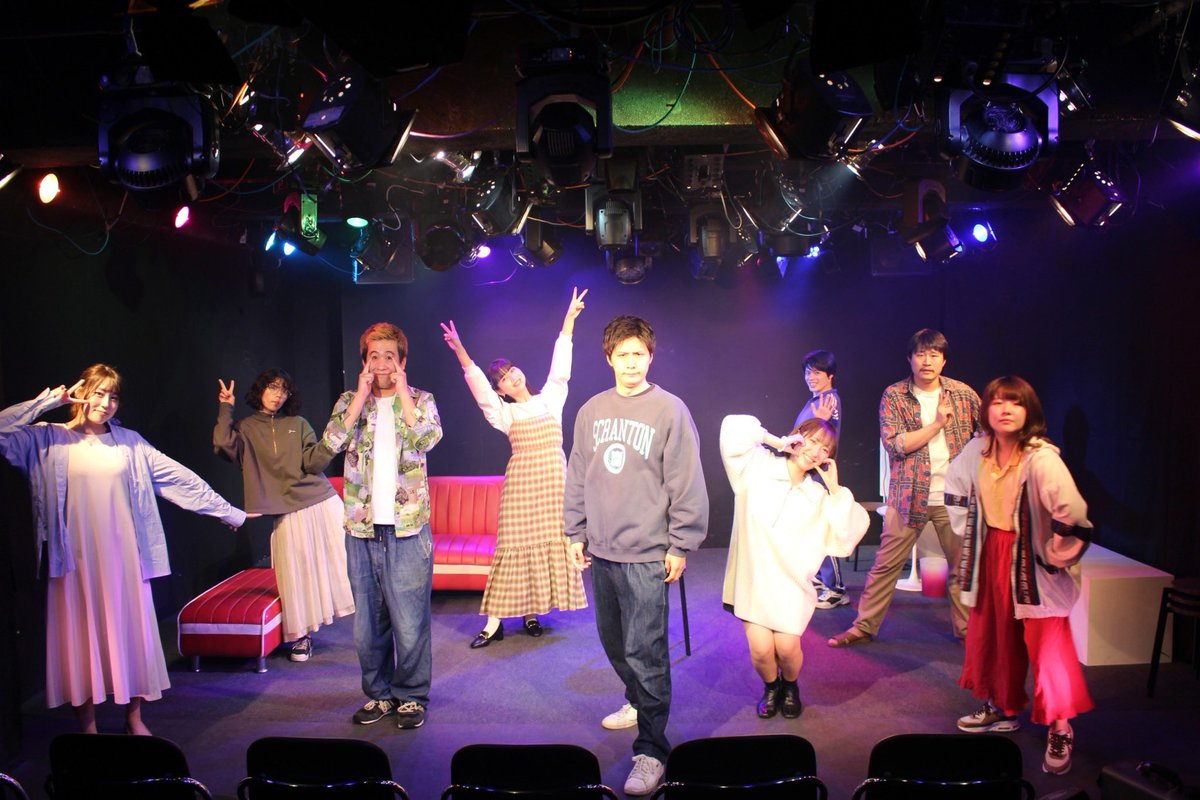 live1221moom's tweet photo. #盆栽サイダー リバイバル
#舞台PLUG HANG班
無事終演しました！！
最高のメンツで
懐かしいこの作品をやれたこと
凄い幸せでした！！
あっという間の時間でした！！
携わってくださった関係者の皆様。
キャストの皆。
何よりご来場頂いたお客様。
心よりありがとうございました！！ https://t.co/9o7xXoz5wL