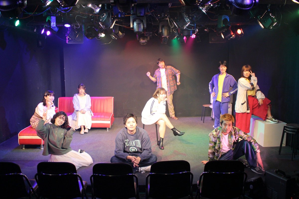 live1221moom's tweet photo. #盆栽サイダー リバイバル
#舞台PLUG HANG班
無事終演しました！！
最高のメンツで
懐かしいこの作品をやれたこと
凄い幸せでした！！
あっという間の時間でした！！
携わってくださった関係者の皆様。
キャストの皆。
何よりご来場頂いたお客様。
心よりありがとうございました！！ https://t.co/9o7xXoz5wL