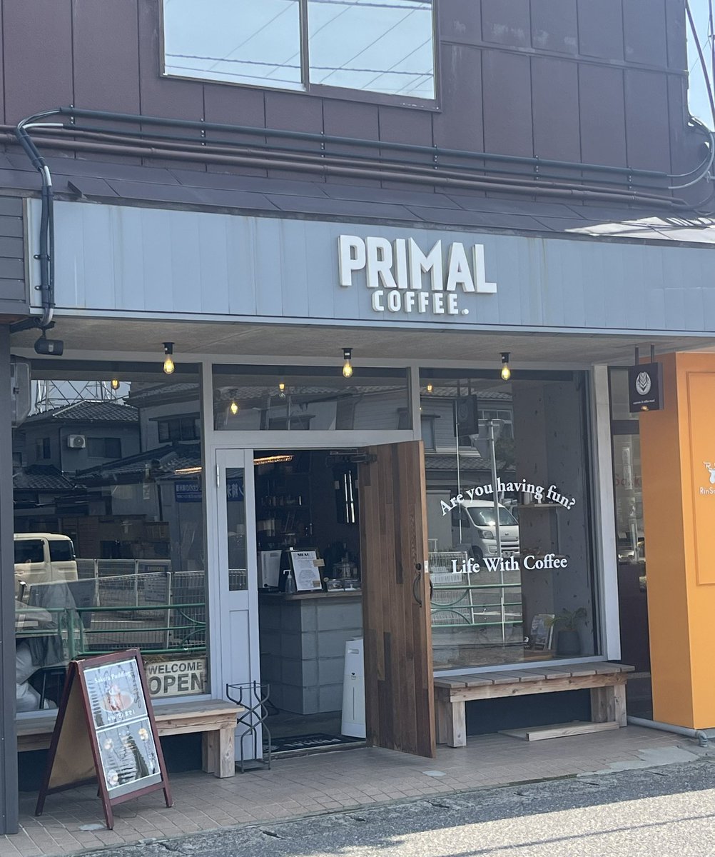ryo_ngt321's tweet photo. みゆちゃんが食べてた桜プリンが
今日までというで #PRIMALCOFFEE さんへ🍮🌸

甘さとしょっぱさが最高にちょうどよかったし、
抹茶ラテもとっても美味しかった🤤
終わる前に行けてよかった☺️

つぐも過去には来てたみたいだから
次来る時はつぐみセットにしなきゃ🧸
 #藤崎未夢
 #小熊倫実 https://t.co/dLf7ojnOKY