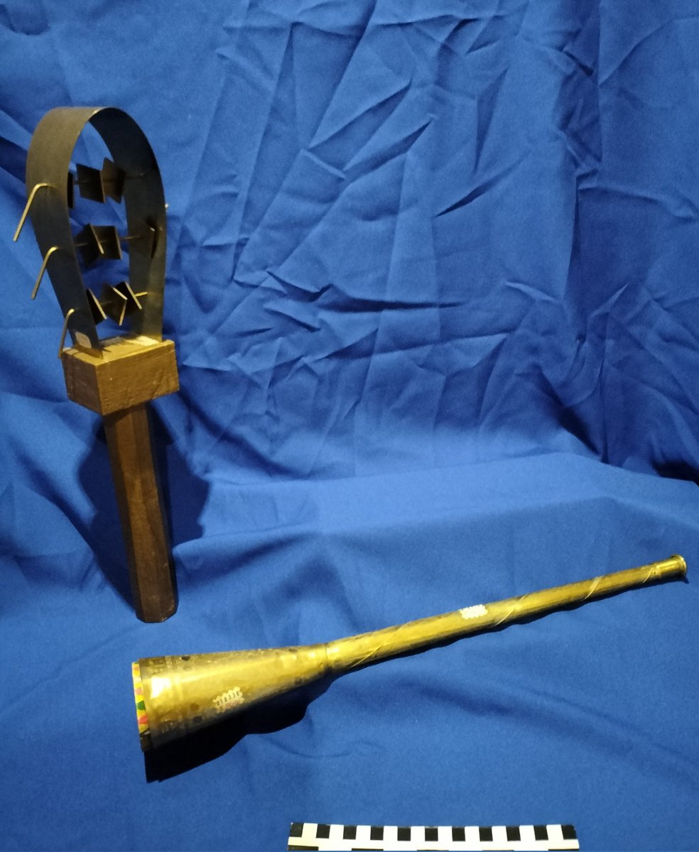 PepeMolt's tweet photo. OTRO #RINCÓN DE #TUTANKHAMON. #Idiófono agitado ó sacudido, #aerófono de embocadura. #Sistro, #trompeta.
Constructor/Maker: #PepeMoltó.
#Patrimonio. #Heritage. https://t.co/CRPV08QDM2
