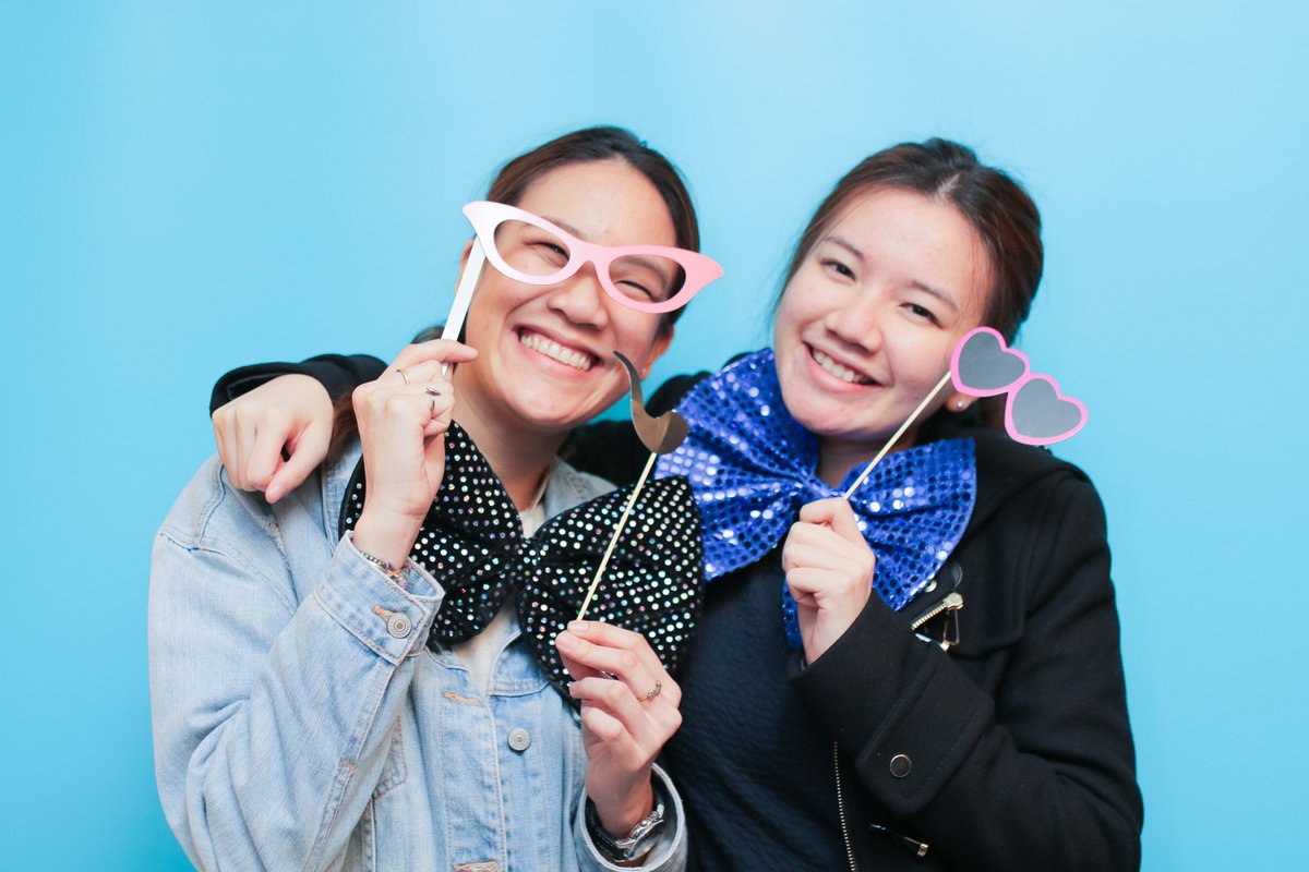 CatalystVN's tweet image. 📸 Dive into the grand finale of "In The Picture" at our conference! Watch as a stunning visual mosaic unfolds, showcasing the faces of our attendees, morphing from individual portraits to an awe-inspiring depiction of our company logo. 
#EventFinale #TeamUnity #CorporateCulture