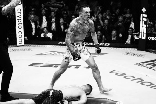 🚨| MAX HOLLOWAY HAS EARNED $600,000, EARNING BOTH A POTN AND FOTN BONUS. 😍

WELL DESERVED. 🔥👏

#MMA #UFC #UFC300