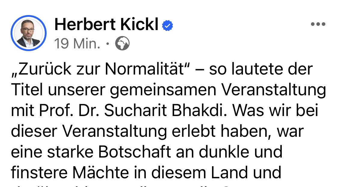 Kickl tritt gemeinsam mit einem Verschwörungstheoretiker mit starker antisemitischer Tendenz auf und spricht anschließend von „einer starken Botschaft an dunkle und finstere Mächte“. Keine Gefahr für die Demokratie?