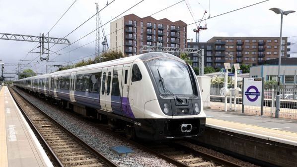 Elizabeth the queen of rail    - SAVEATRAIN.COM #bidders #trains #london #elizabethline #operator #contract