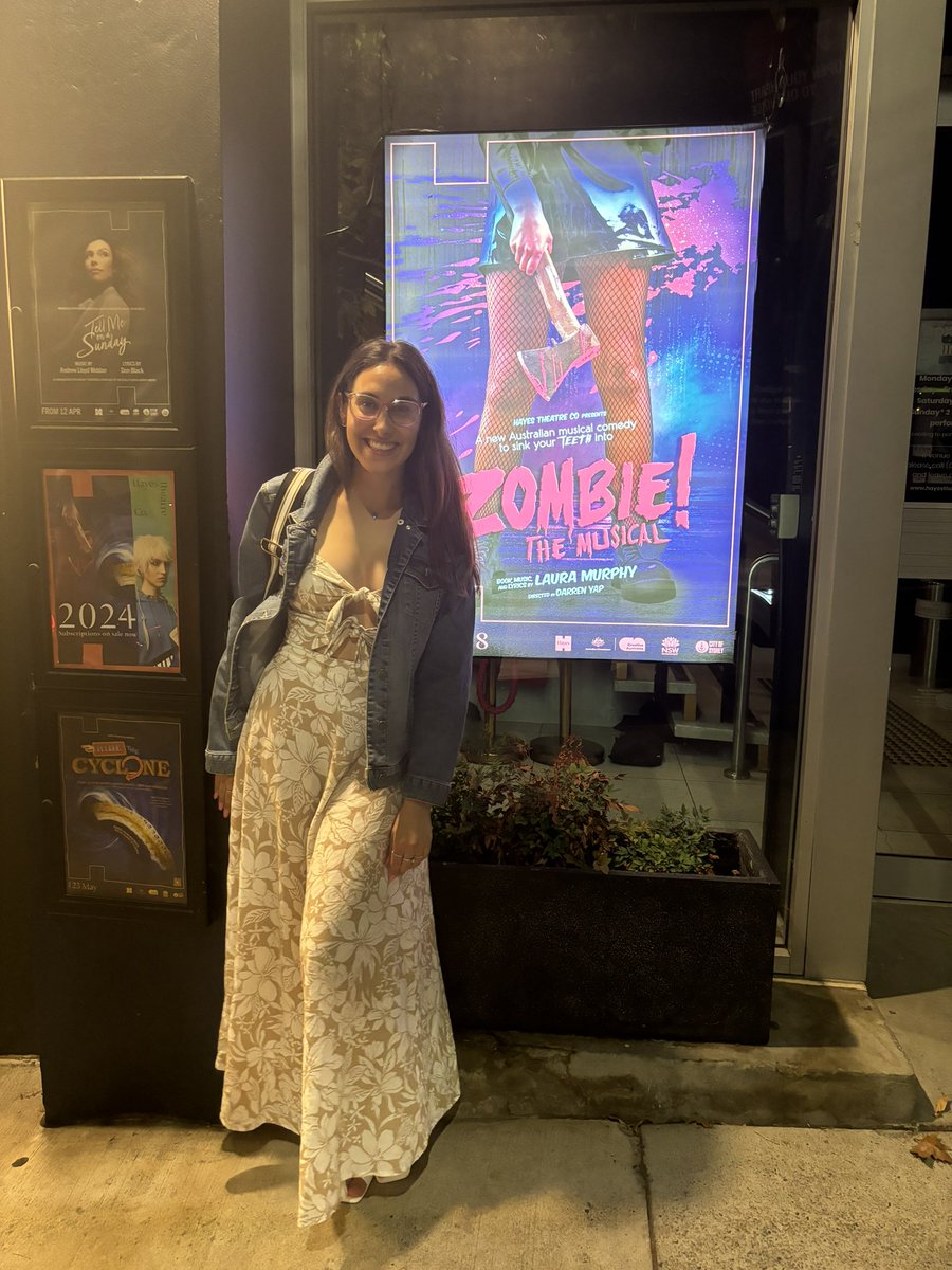 PoulosEleni's tweet photo. So glad I was able to see this show again before it closed last week!! 🧟‍♀️🩷 https://t.co/bfyvq5GFBk