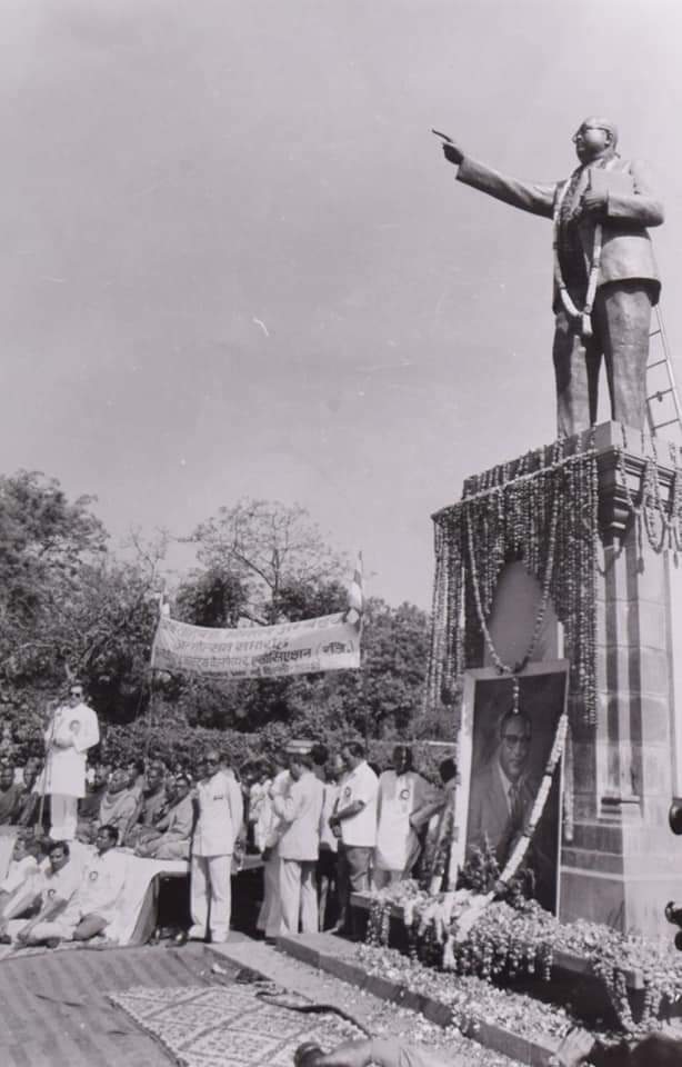 Hon'ble Bharat Ratna Ex-PM Shri Rajiv Gandhi Ji commemorating Bharat Ratna Hon'ble Dr B.R Ambedkar Sir on his Birthday, reminiscing his contribution to Indian ethos. 

 #AmbedkarJayanti #RajivGandhi #RahulGandhi  #JaiBhim
#AmbedkarJayanti2024