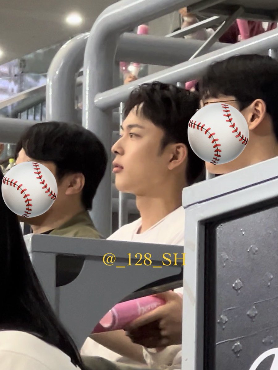 240414 ⚾️

키움 시구 2년만 … 승요 가보자고 ❤️‍🔥

#유선호 #YOOSEONHO
