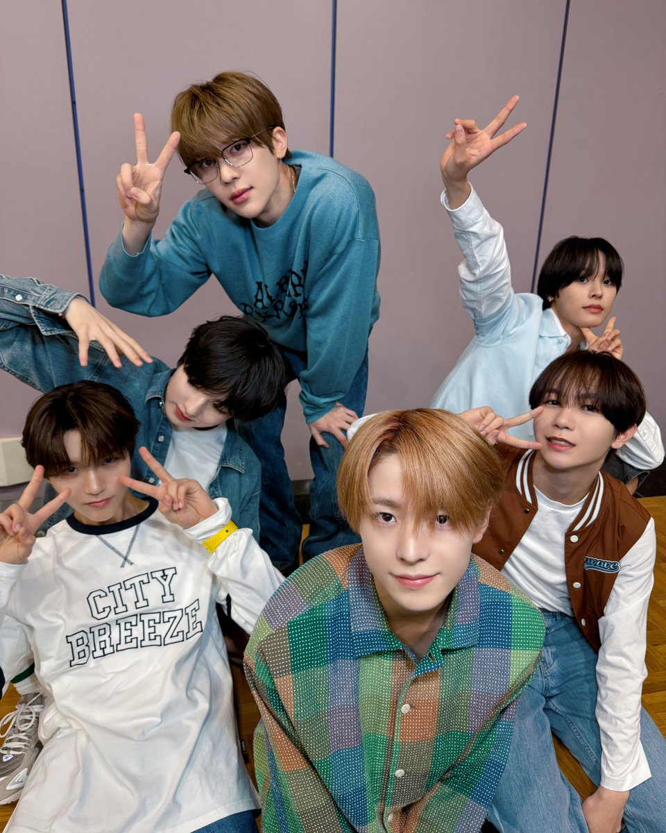 nctwishofficial's tweet photo. ₊˚💗#NCTWISH🩵 ˚｡⋆ https://t.co/i8FEGArf5Y