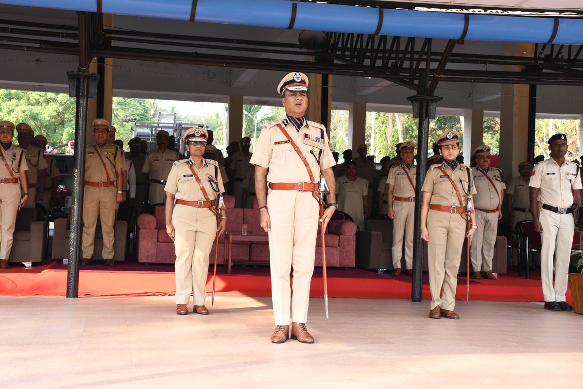AndamanPolice's tweet image. A&amp;amp;N Fire and Emergency Services joins the nation in commemorating the 69th #FireServiceDay with the theme “Ensuring fire safety contributes towards nation building.”Shri Devesh Chandra Srivastva, IPS @DGPANIslands was the Chief Guest of the parade at Fire &amp;amp; Emergency Services HQ.