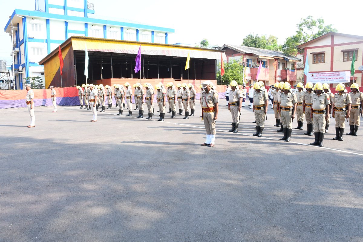 AndamanPolice's tweet image. A&amp;amp;N Fire and Emergency Services joins the nation in commemorating the 69th #FireServiceDay with the theme “Ensuring fire safety contributes towards nation building.”Shri Devesh Chandra Srivastva, IPS @DGPANIslands was the Chief Guest of the parade at Fire &amp;amp; Emergency Services HQ.