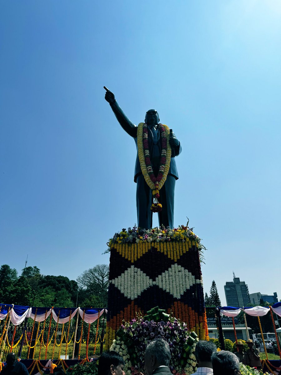 “I measure the progress of a community by the degree of progress which women have achieved." 

- Baba Saheb Dr B R Ambedkar 

Happy #AmbedkarJayanti2024 

ಬಾಬಸಾಹೇಬ್ ಡಾ। ಬಿ. ಆರ್. ಅಂಬೇಡ್ಕರ್ ಜಯಂತಿಯ ಶುಭಾಶಯಗಳು!!
