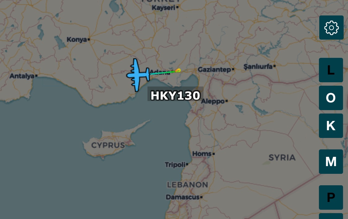Bu gördüğünüz amerijan C-130 dün incirlik üssüne indi,şimdi Antalya üzerinden Kıbrıs Türk Cumhuriyeti rum muhtarlığı ingiliz Akrotiri üssüne uçmaz ise kapatacağım bu sayfayı!
Ne dersiniz?!