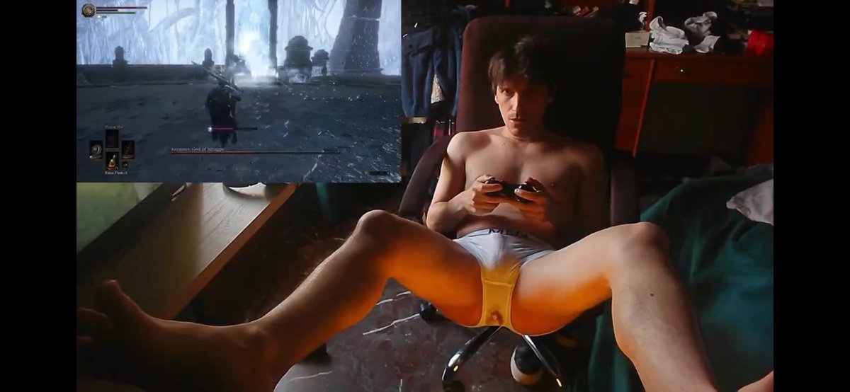 pantsbathroom tweet media