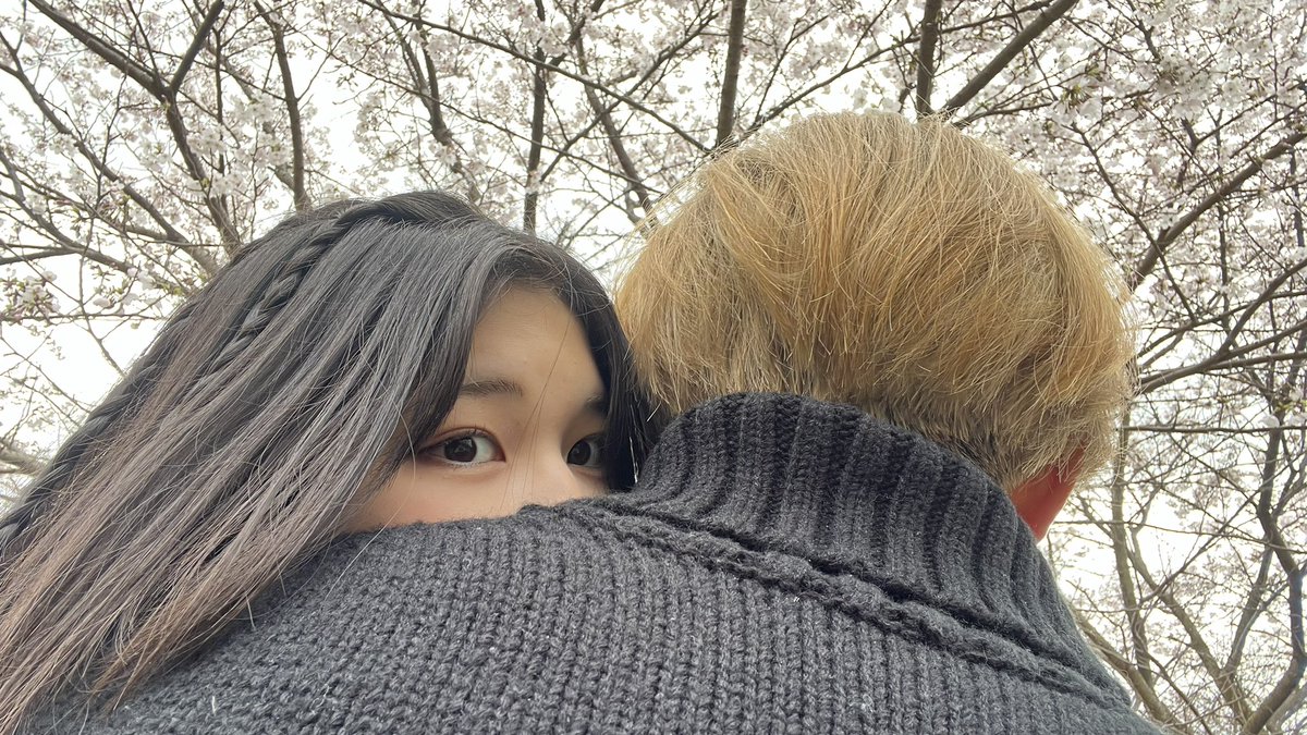 152__cm__'s tweet photo. 大切な人と桜と私 https://t.co/HAoejbkebe