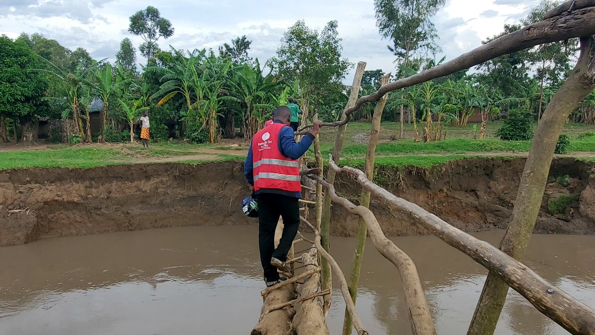 Our Disaster Relief team is currently on ground in Butaleja district, assessing the aftermath of recent floods that have displaced numerous residents. @HumanityFirstUK @OPMUganda