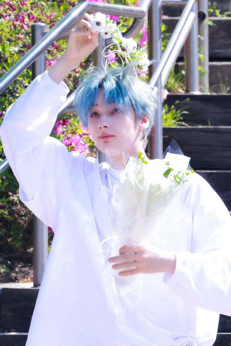 LIVED_TXT's tweet photo. 240414

🐧💐

@TXT_members 
#휴닝카이  #휴카 #HUENINGKAI
#투모로우바이투게더   
#TOMORROW_X_TOGETHER   #TXT https://t.co/uuxhJVGsBK