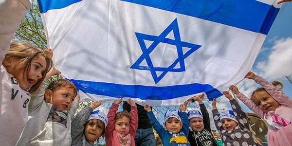 Med Israel for fred - Danmark tweet media