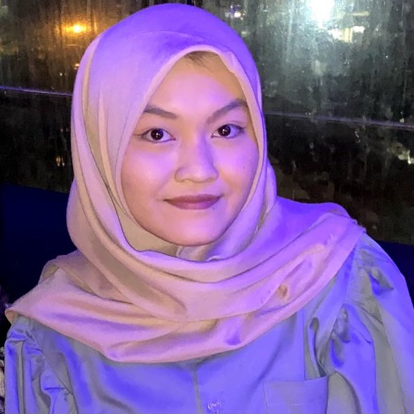 @miumivous manusia laknat, biadab & gadis jahanam yg udah bikin sebagian kehidupan gue struggling karena udah bawa kabur duit gue 25jt lebih & hampir 100jt dari semua korban yang udah si siluman setan ini tipu ke mereka Soon somasi & suprise lainnya akan segera menghantui lo‼️‼️