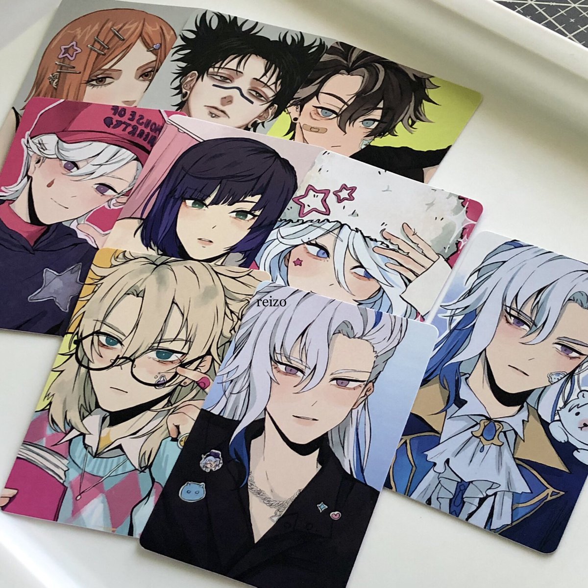 reizmitchy's tweet photo. ★ #parcel4rei 

     —— @bastardvishen ; the freebies— stsg prints 🥹 hi, vishen ! the goods arrived awhile ago, thank you as always for packing them safely and for the smooth transaction🖤

¿¡ #FromVishen https://t.co/gqfnKzr6cP