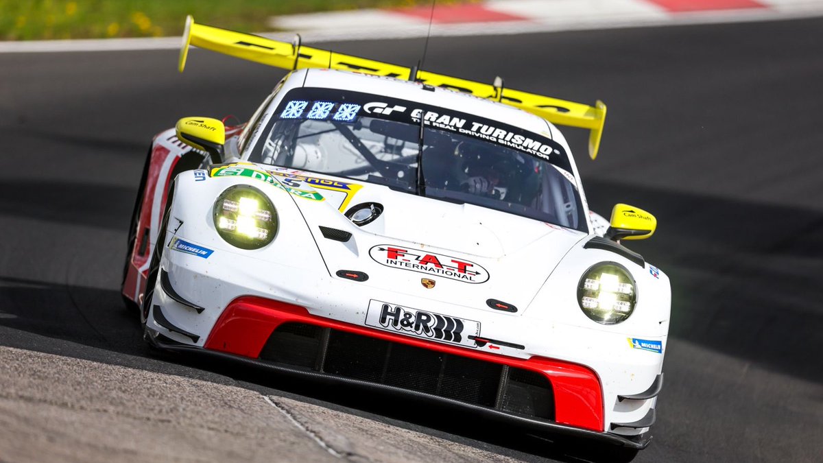 PorscheRaces tweet picture