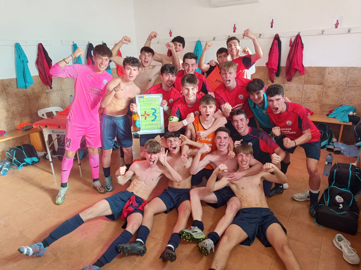 AlbertBrox17's tweet photo. "quemar las naves" se entiende como luchar por un objetivo hasta el final, suceda lo que suceda. ❤️💙 https://t.co/2zdajPUBTy