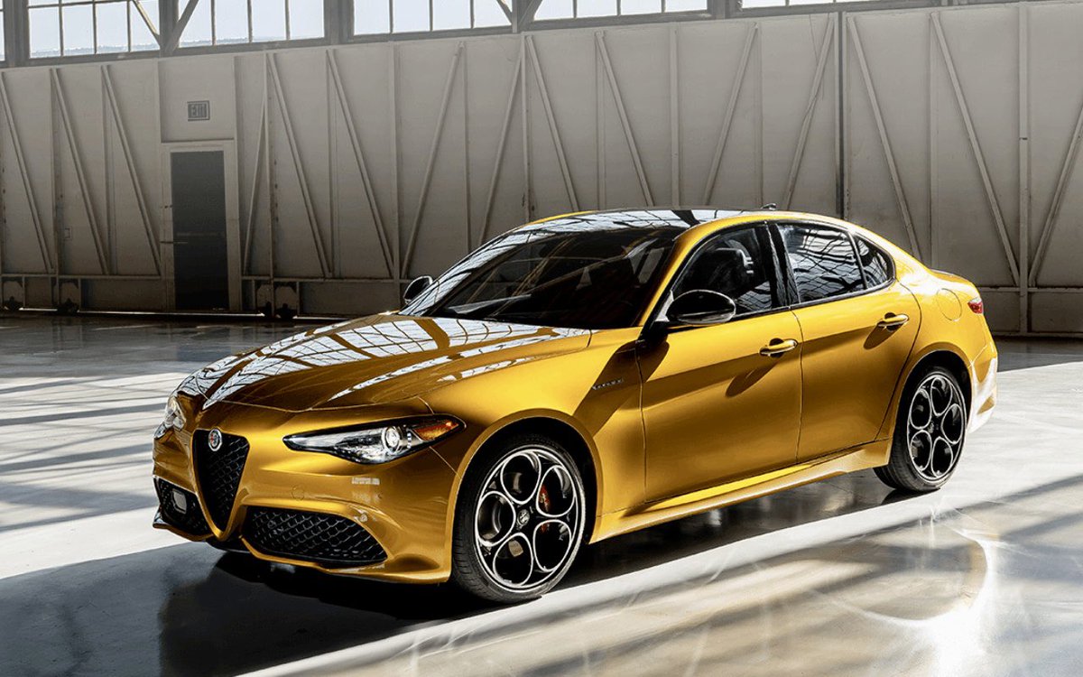 Something about this Orca color 
#Alfa #AlfaRomeo #AlfaRomeoGiulia #Quadrifoglio #Italian #Sportscar